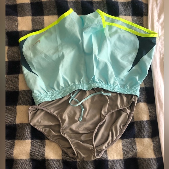 NWOT Nike Running Shorts - Picture 5 of 10